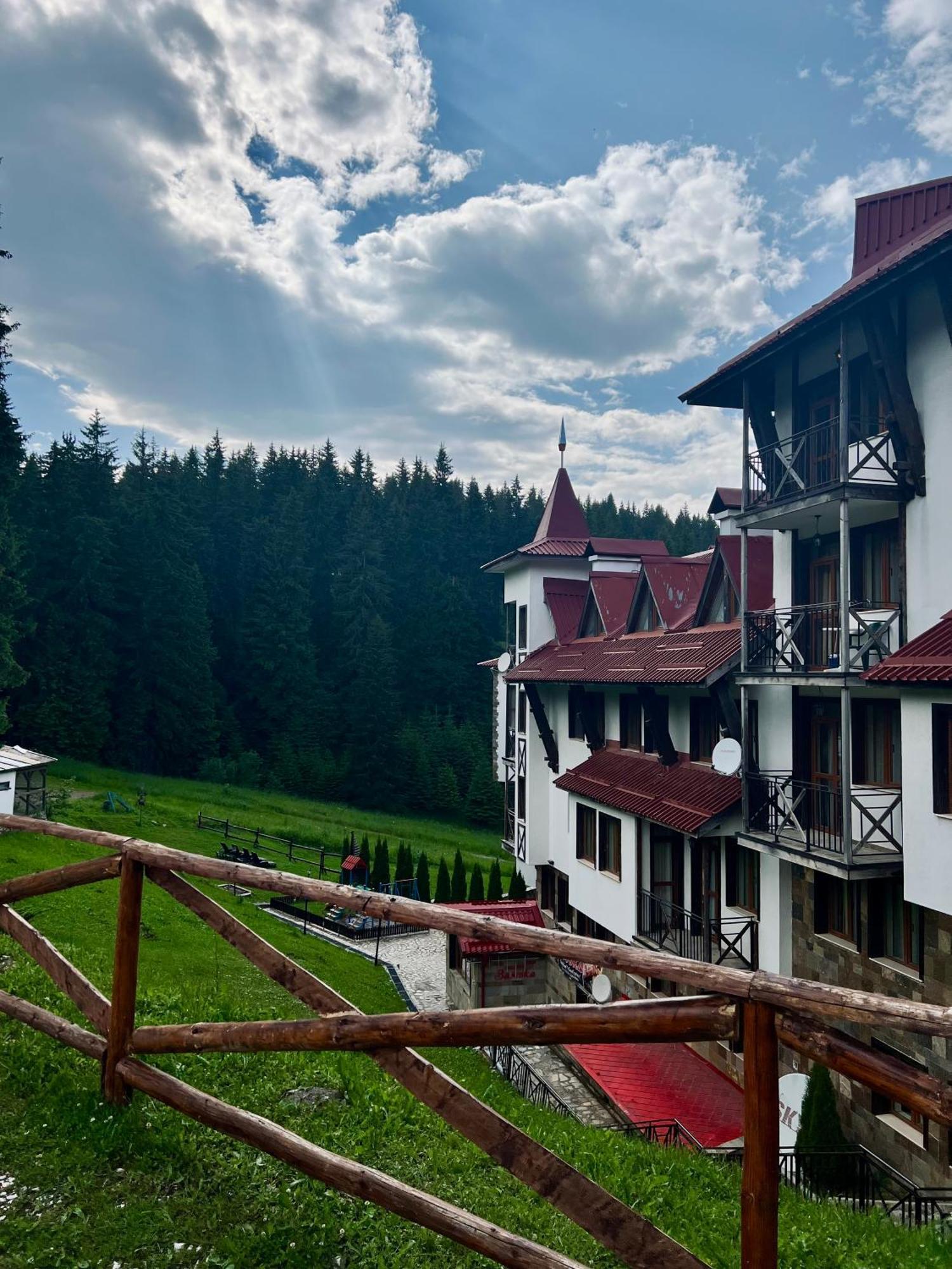 Апартамент Касъл Pamporovo Eksteriør billede